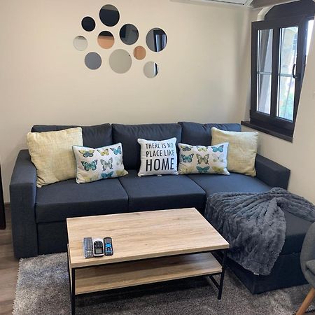 Apartment Zdravets 2, In The Heart Of The Old City ヴェリコ・タルノヴォ エクステリア 写真